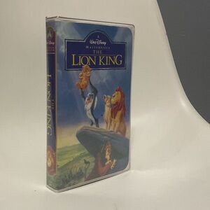 Disney The Lion King VHS with Blue and Yellow Cover